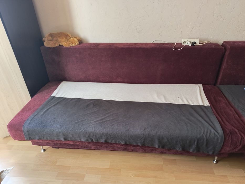 ъглов диван за хол