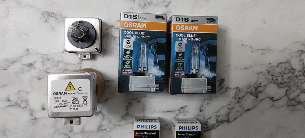 Becuri xenon D1S D2S OSRAM Cool Blue Philips XenStart 
Made in Germany