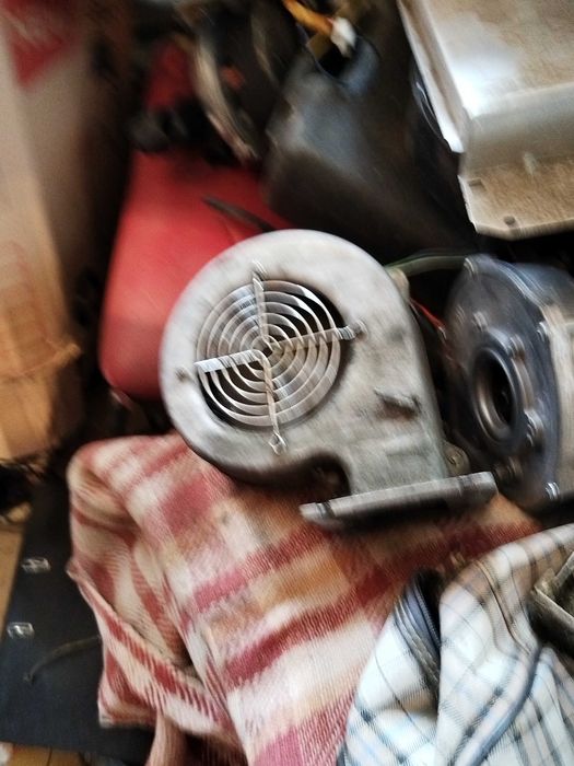 Turbina electrica soba pe lemne