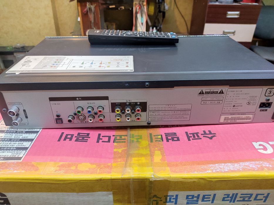 DVD recorder VHS hifi stereo 6 head