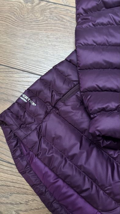 Дамско пухено яке Rab