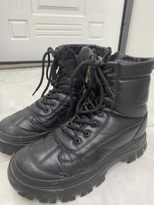 Продам зимние сапоги размер 37