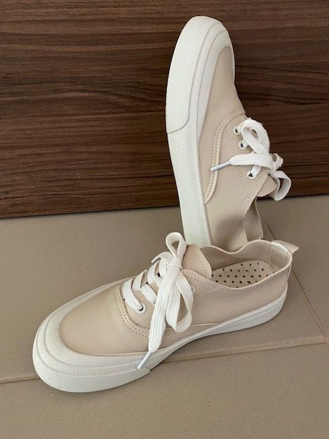 Кецове и маратонки 38 номер