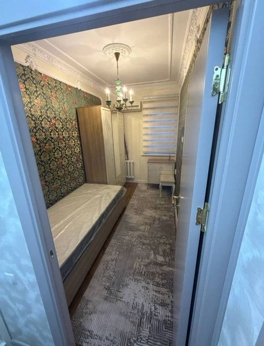 Ойбек. 3 комн 3/5/9 Ор. Ресторан Точка вкуса