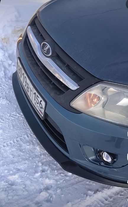 Сплиттер губа  переднего бампера Вольта Лада Гранта