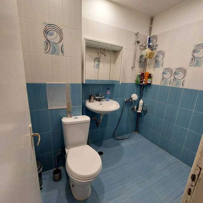 Дава се под наем Двустаен апартамент в София, Бъкстон - 60 кв.м за 648.21 € - Снимка #7