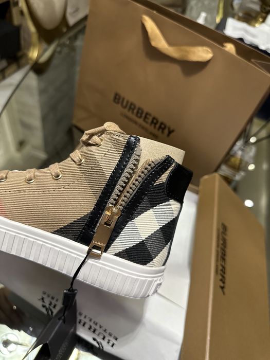 Tenesi BURBERRY copii
