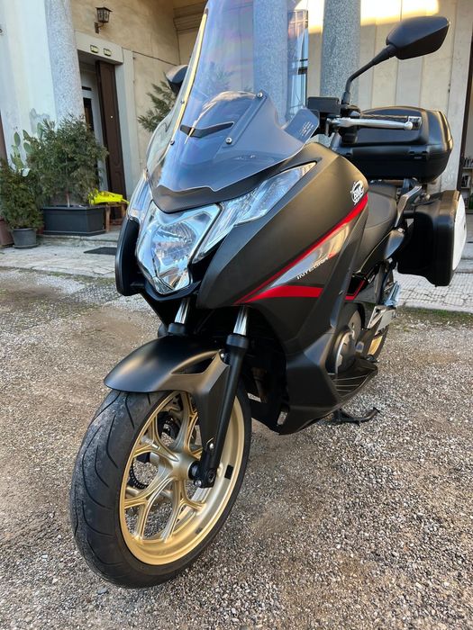Honda integra 750 2014