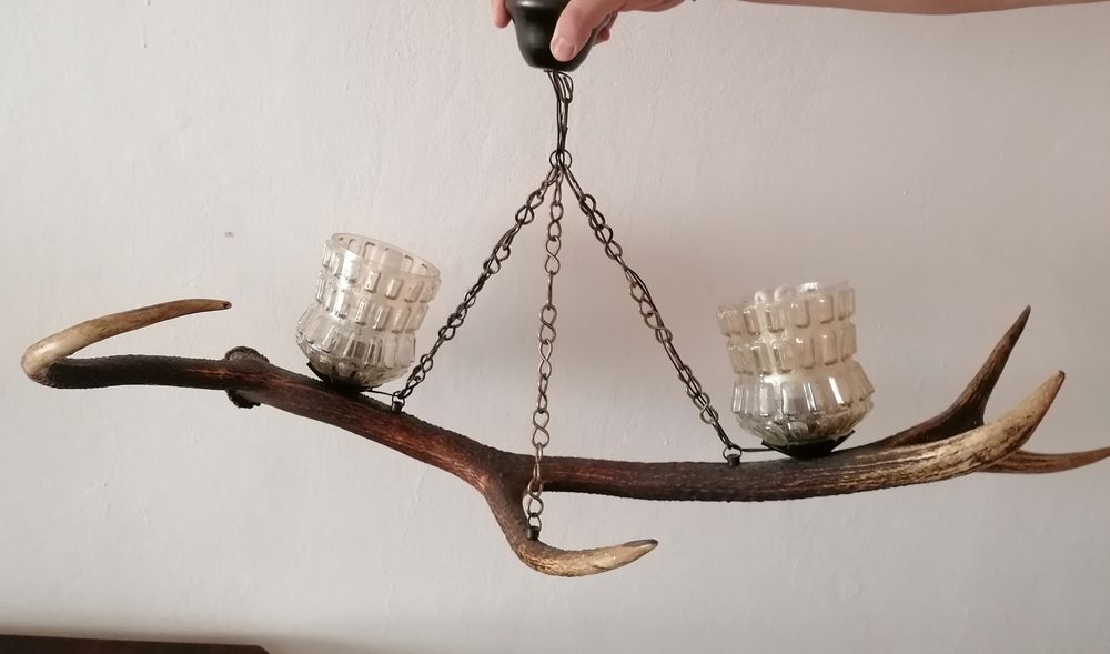 Vând candelabru din corn de cerb