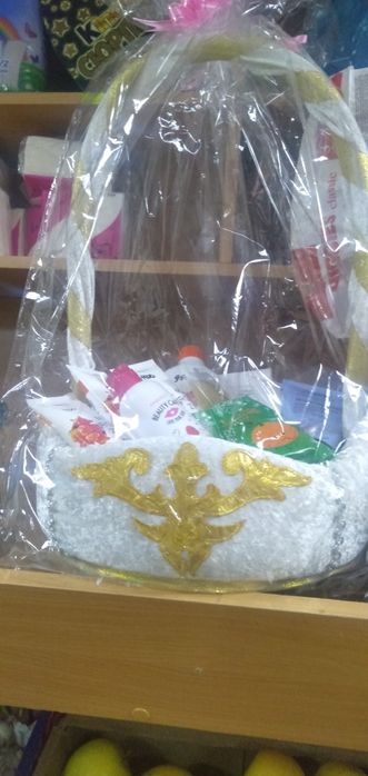 Продам корзину тойбастар.