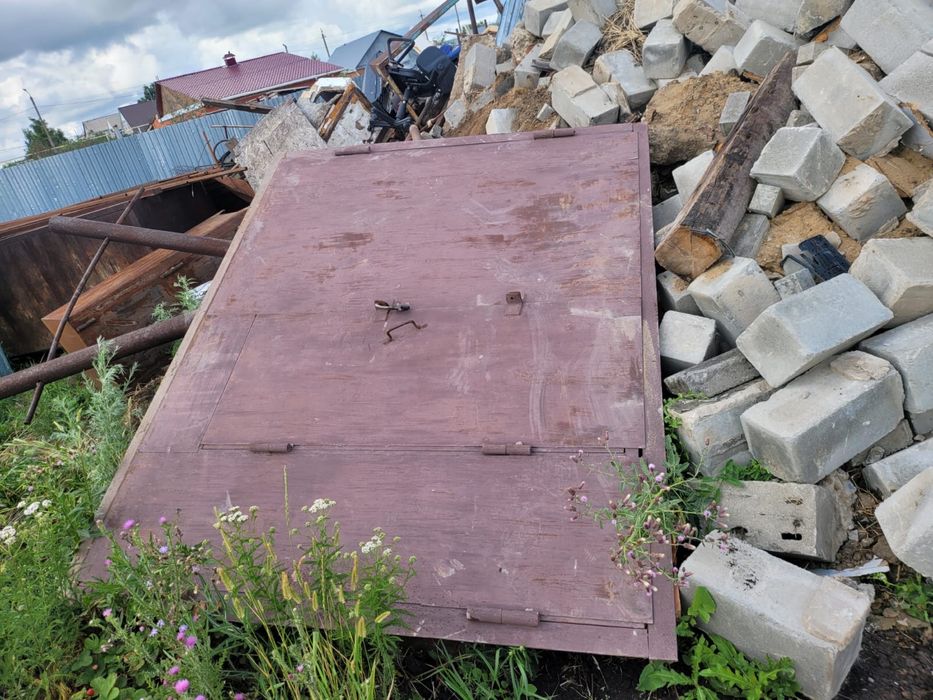 Ворота гаражные толстостенные