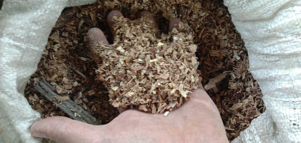 Продам древесные опилки