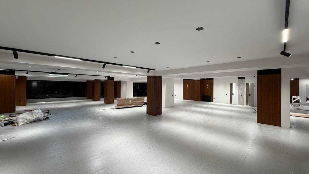 Аренда помещения  ул. Нукус  910м2