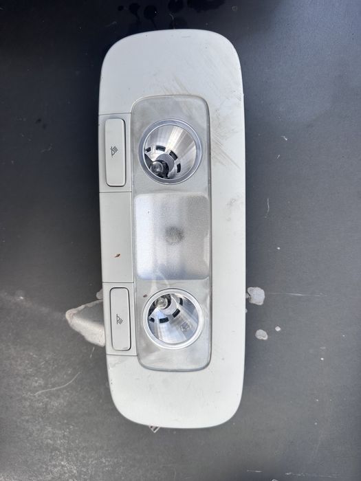 Плафон Преден/Заден VW Passat B6