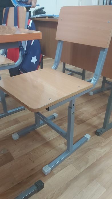 Парты ученические