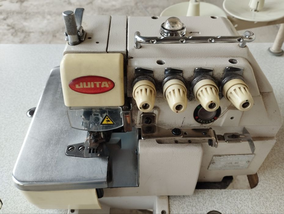 тикув машнка JUITA