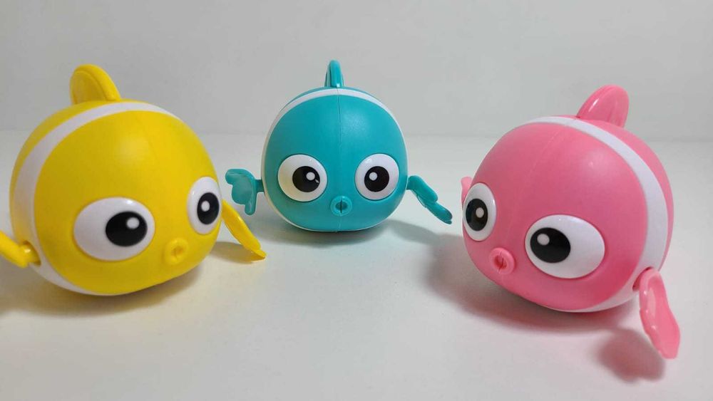 SET 3 jucarii mecanice acvatice noi, pentru bebelusi