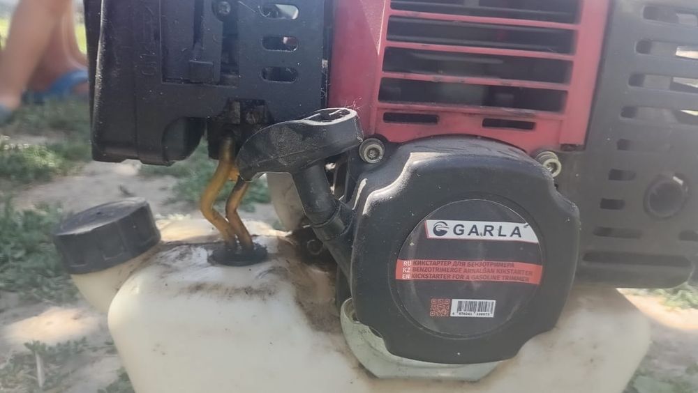 Триммер бензиновый бу