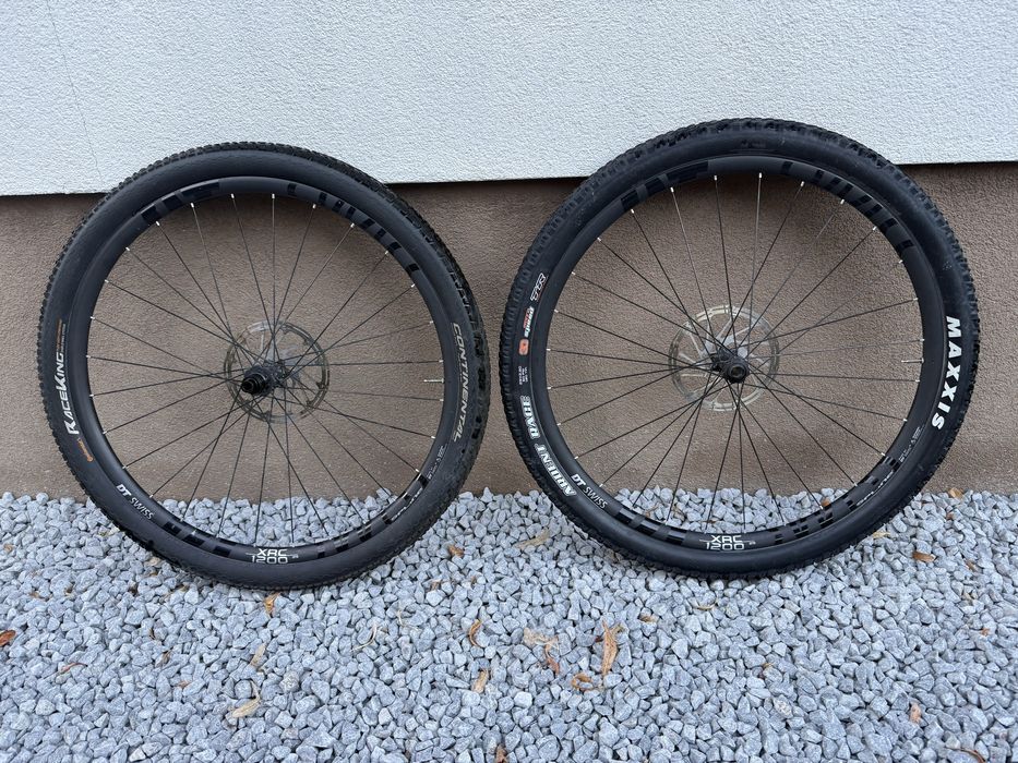 Vând roți carbon DT Swiss XRC 1200 Spline 29” – Butuci DT Swiss 240 – Stare foarte bună