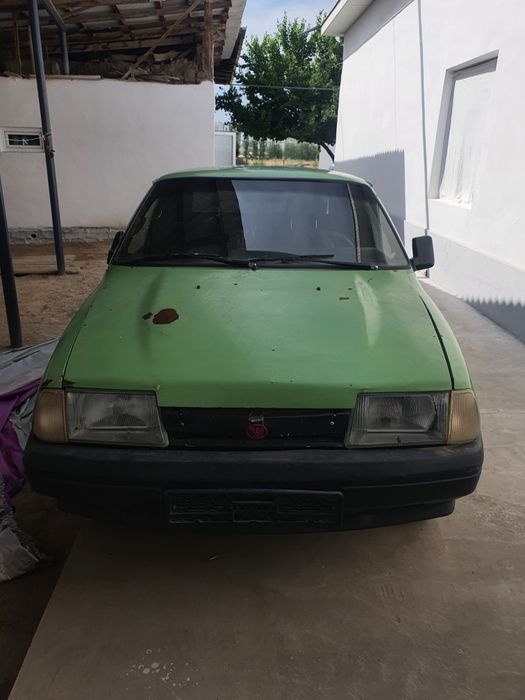 Lada sotiladi matori zor aytib yoq