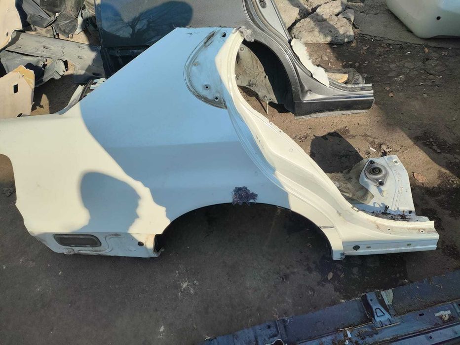 Lexus GS 300 Крылья задние