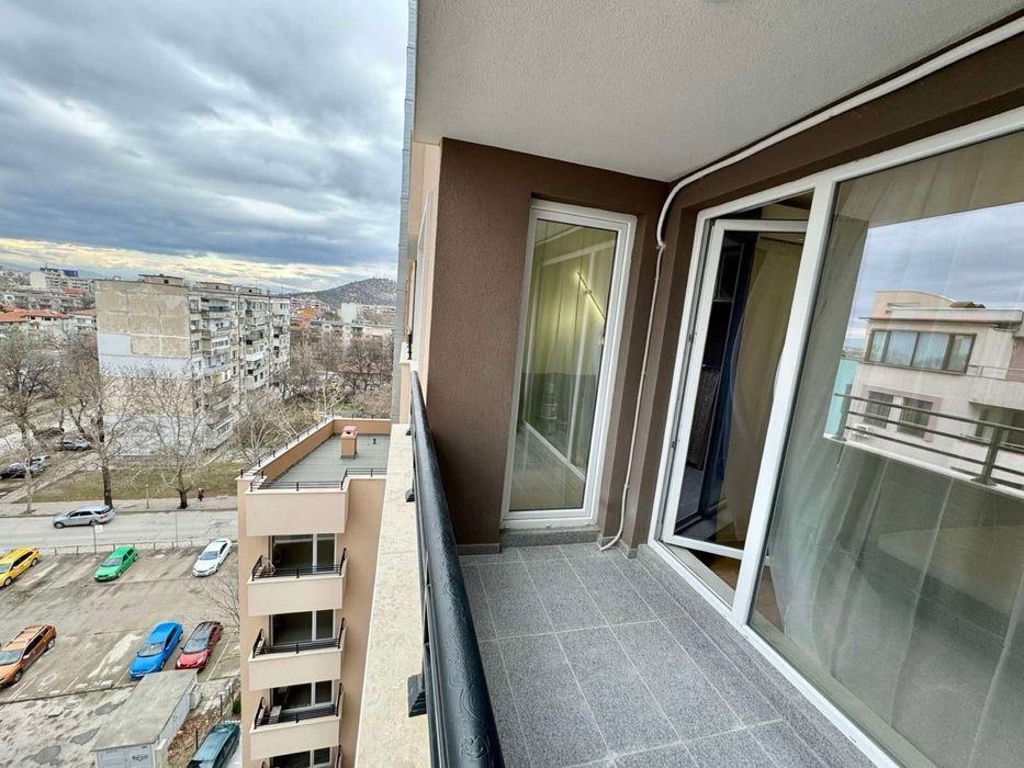 RICH 4 Apartment / апартамент за нощувки Пловдив