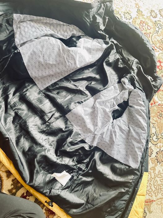 Продам куртку зимнюю