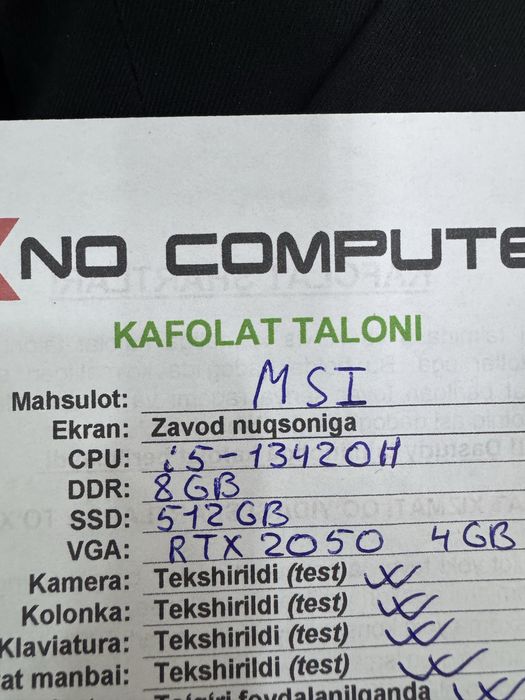 Noutbuk sotiladi