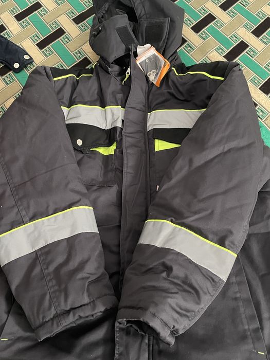 Спецовки новые и б/у,все в отличном состоянии