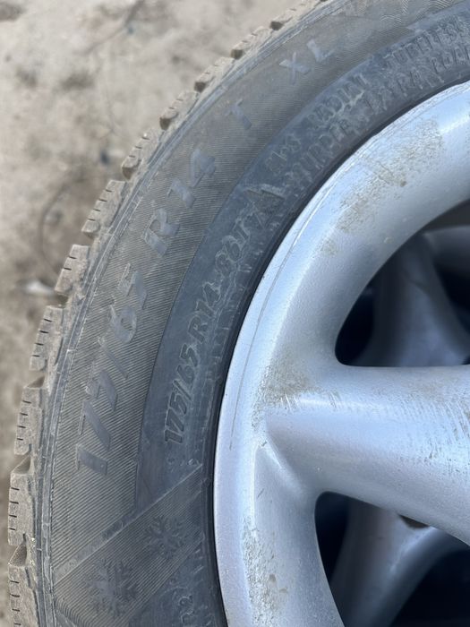 Продам диски в сборе с шинами