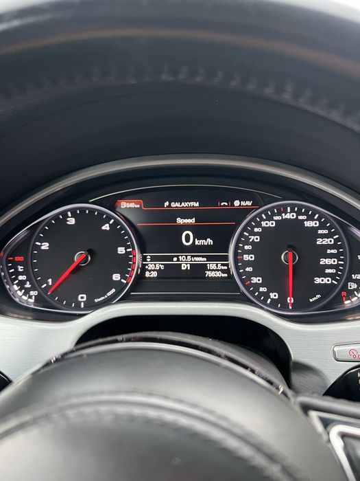 Vand audi A8 impecabil 2017