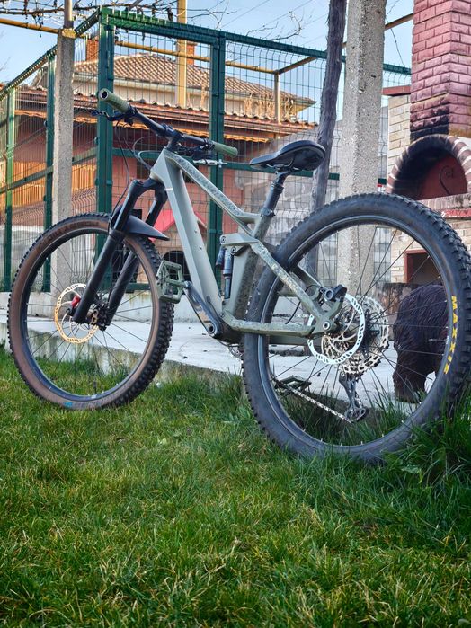 Cube 2025 27.5 carbon
