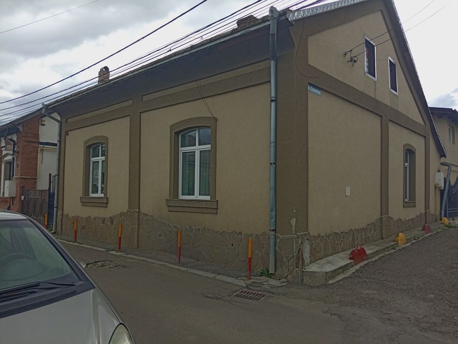case de vânzare str. libertăți 15 radauti