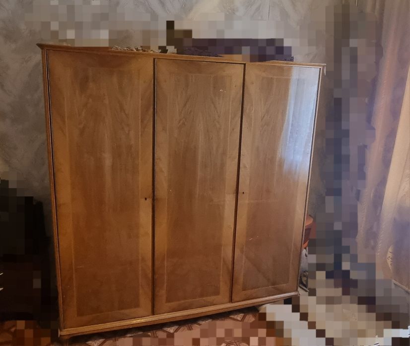 Спальный гарнитур