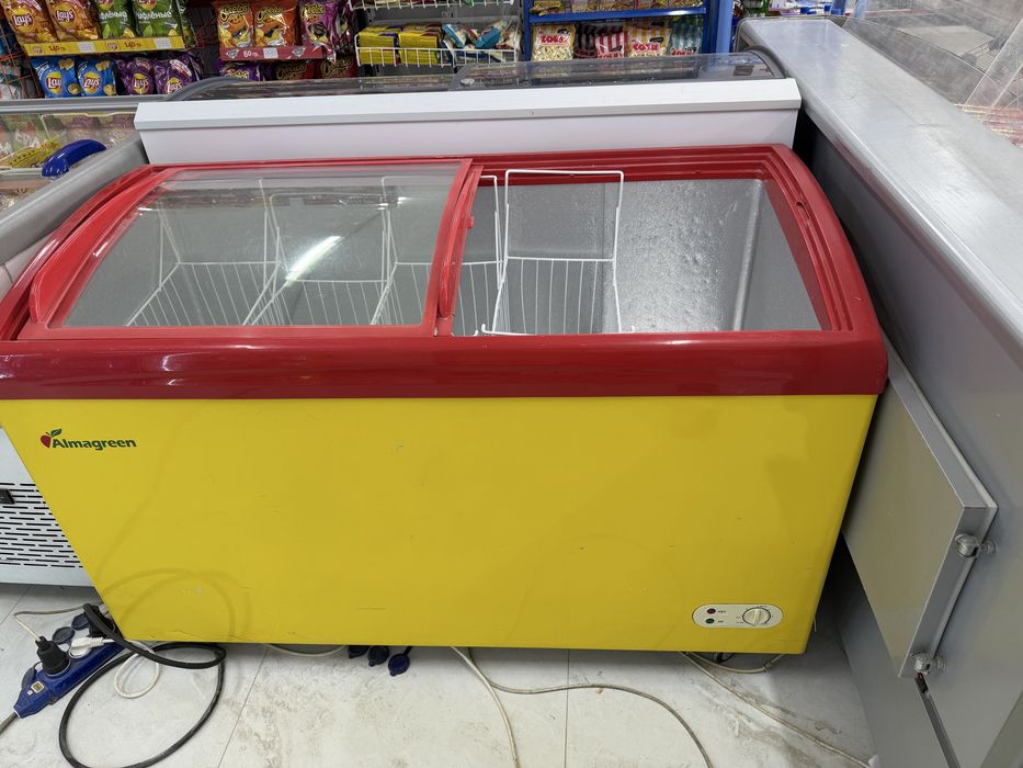 Морозильник продам