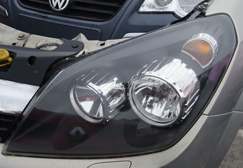 Fata completa Opel Astra H GTC coupe din 2008 volan pe stanga