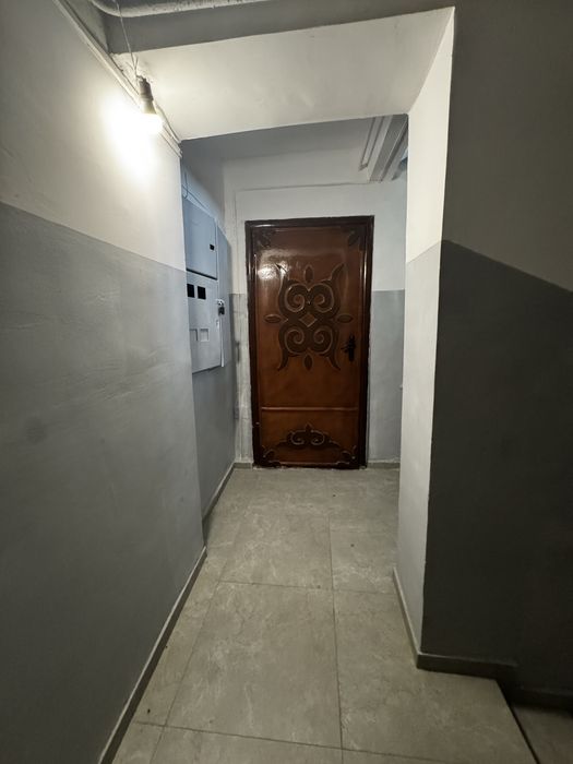 Продам 4 комн квартиру на Жазире