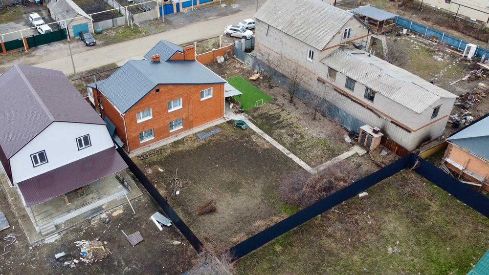 Дом, 188,6м², участок 8 сот.