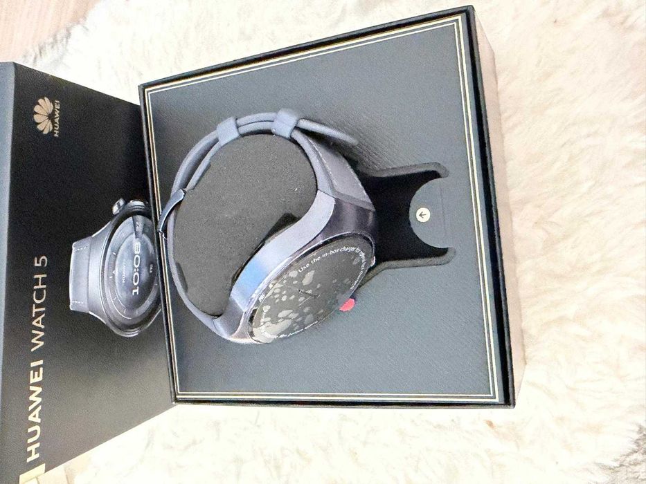 Ceas titan Huawei Watch 5