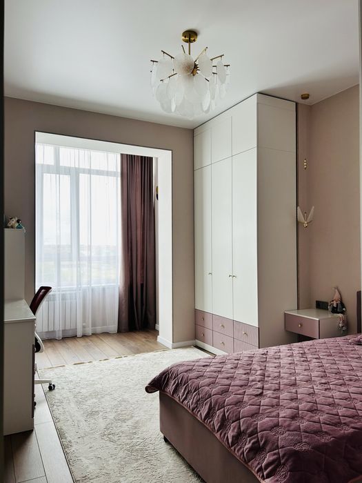 Продам 4-х комнатную квартиру