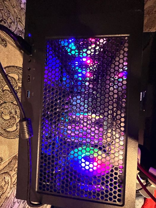 Продам компьютер