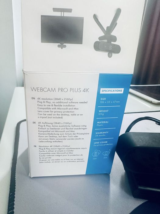 Webcam DICOTA Pro Plus 4K Ultra HD cu Microfon + Privacy Cover