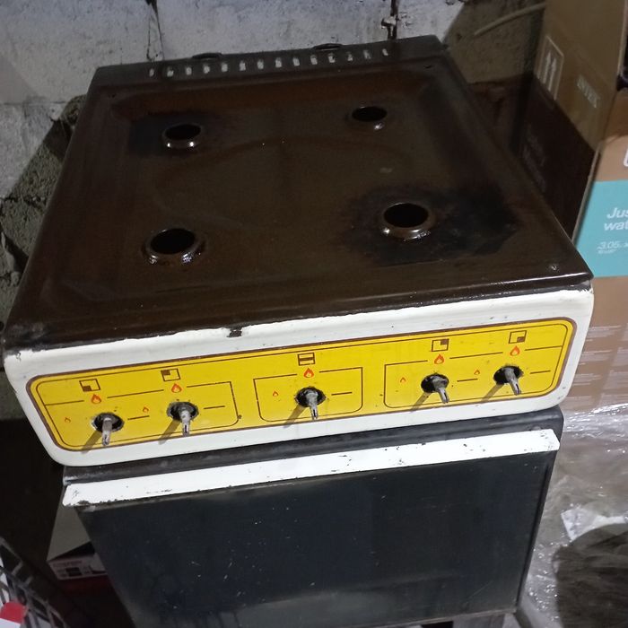 Газовая плитаб/ у