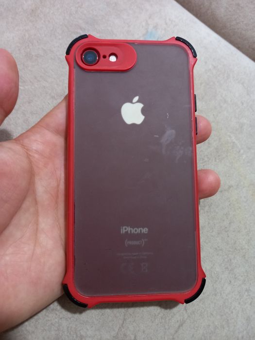Продам iPhone 8 , айфон 8.