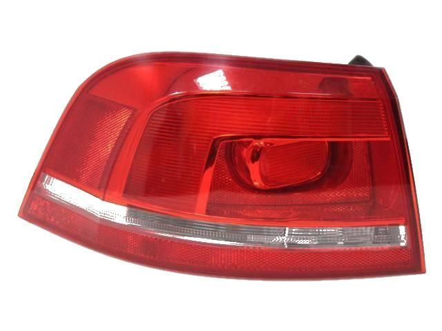 Lampa spate, stop VW Passat COMBI (B7) 11.2010- stanga/dreapta