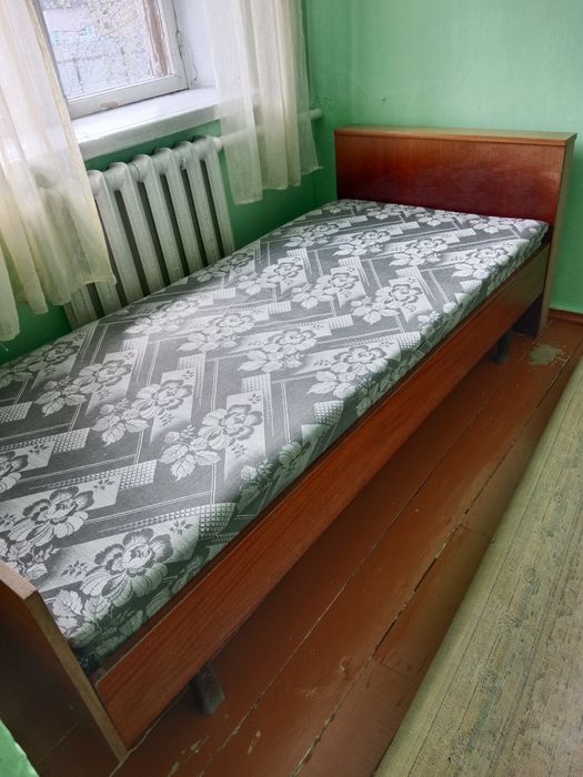 Гарнитур спальный