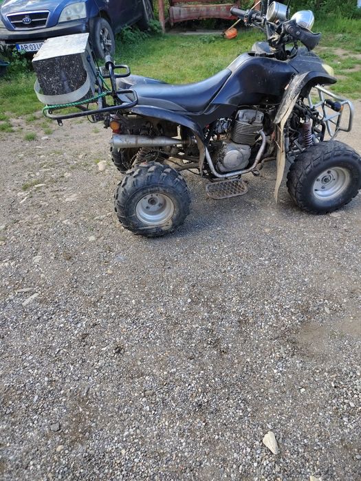ATV 250 în două pistoane