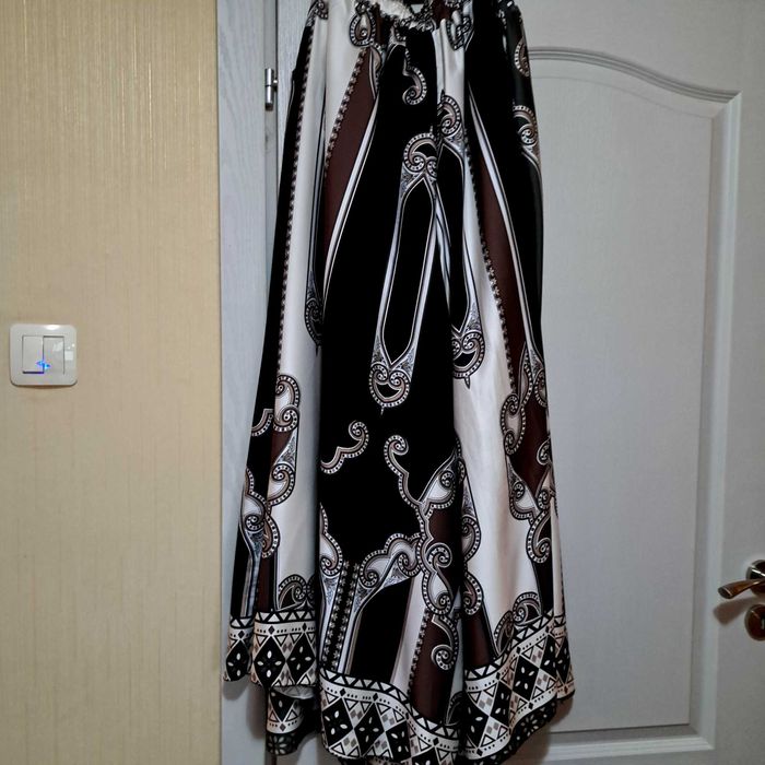 Широк крачол пантслони