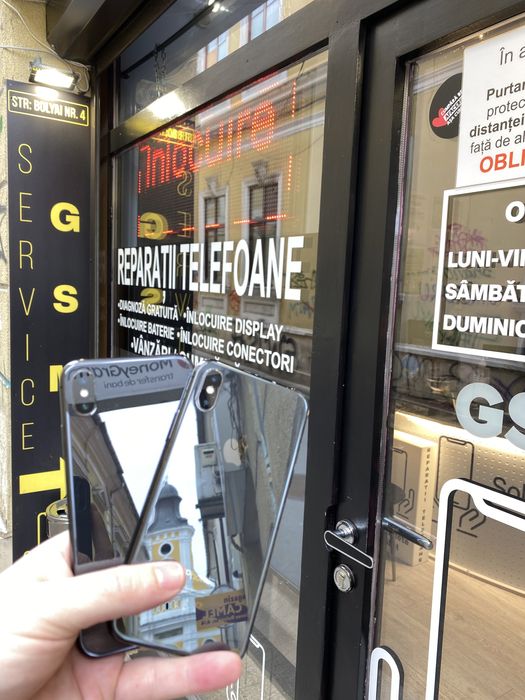 Folie Hydrogel pentru orice tip de smartphone