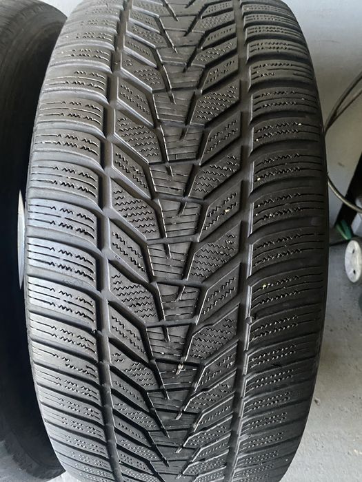 Set 2 anvelope iarna 285/45R21 Hankook I*Cept Evo 3 113W